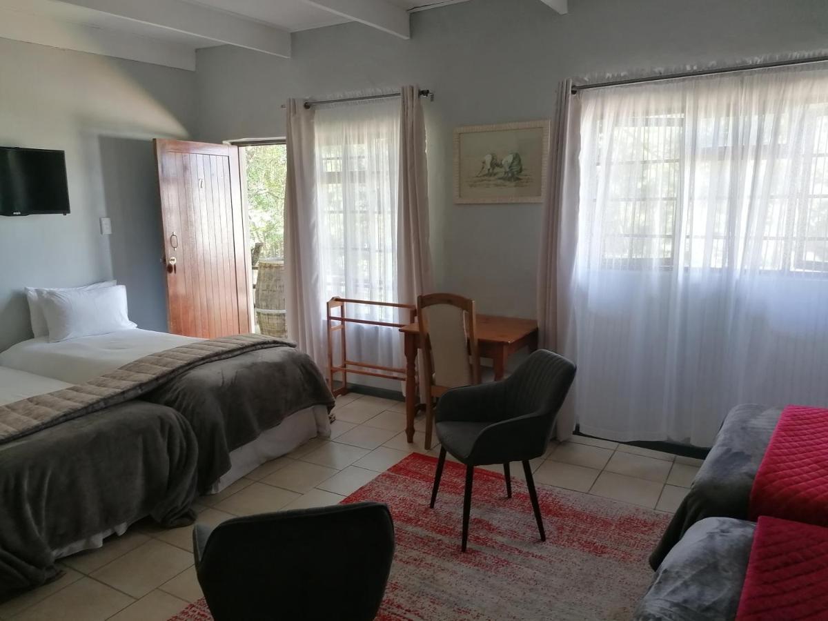 Aanhuizen Guest House Swellendam Buitenkant foto