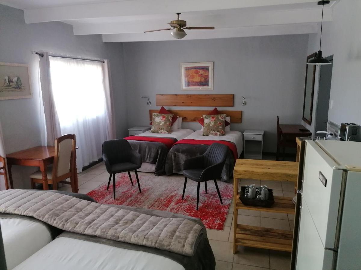 Aanhuizen Guest House Swellendam Buitenkant foto